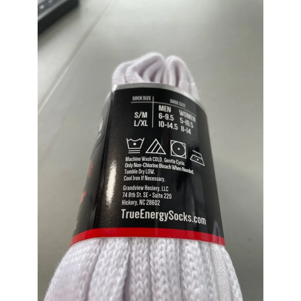 True Energy Infrared Technology Over The Calf Socks Size Small/Medium 2 Pair NEW